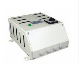 Regulator obrotów transformatorowy 3-fazowy A3RW-4.0 do 4A